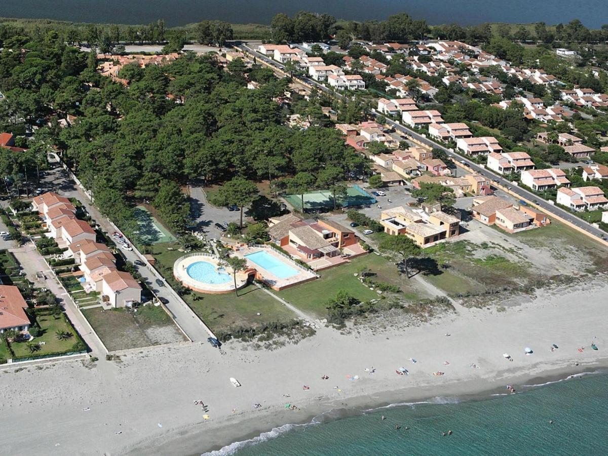 Apartment Near The Sea, Borgo-Plage Борго Экстерьер фото